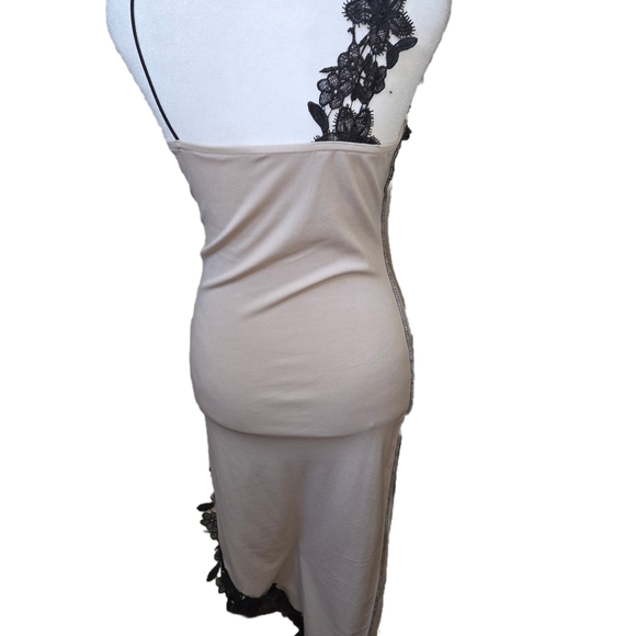 Black Floral Lace Dress - Picture 2 of 4